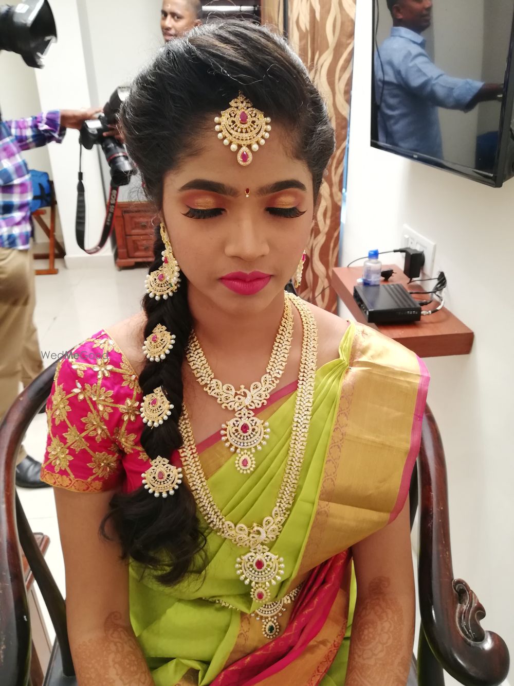 Photo From Dr.Tejaswini's Engagement makeover - By Makeup by Sowmiya