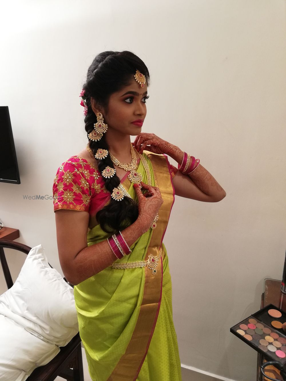 Photo From Dr.Tejaswini's Engagement makeover - By Makeup by Sowmiya