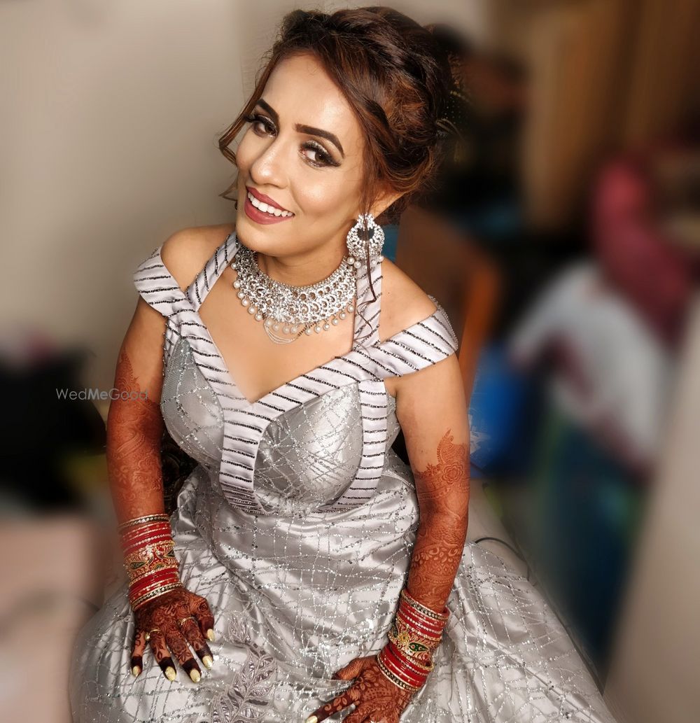 Photo From Bridal Makeup - By Makeovers by Anmol Wadhwa