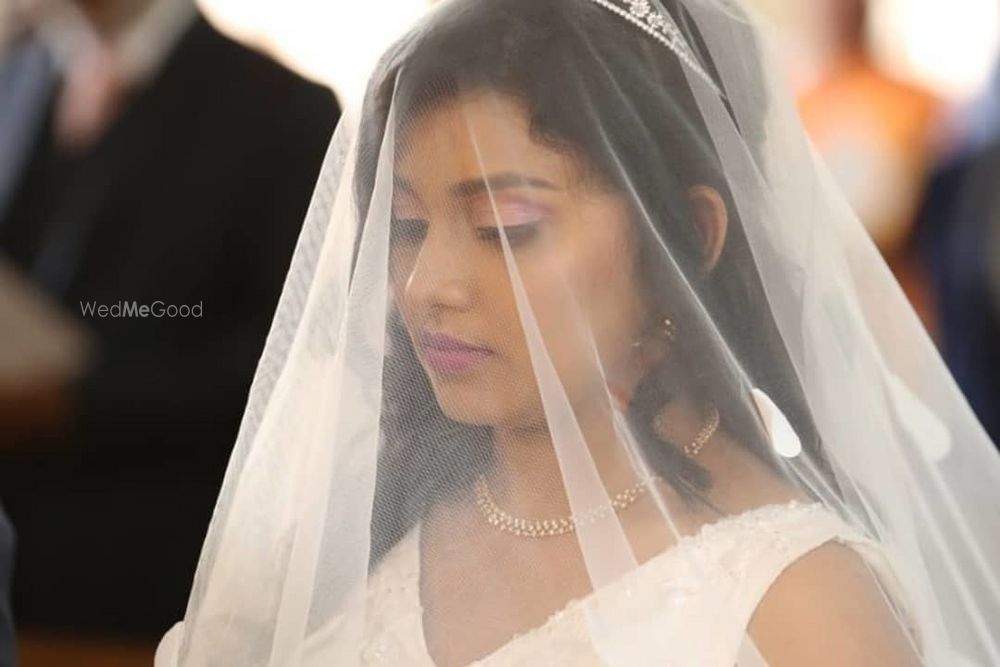 Photo From Lissy Church wedding - By Parul Khattar Makeup Artist