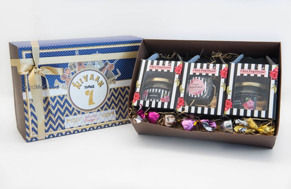 Photo From Baby Boy Gift Boxes - By Chez Papillons By Bonjour Chocolates 