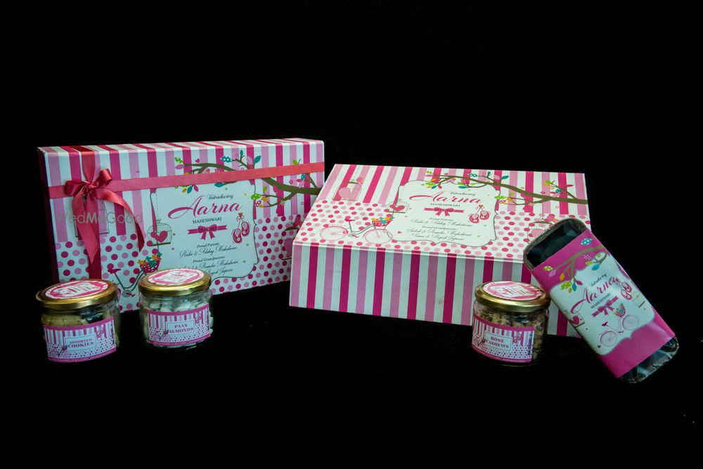 Photo From Baby Girl Gift Boxes - By Chez Papillons By Bonjour Chocolates 