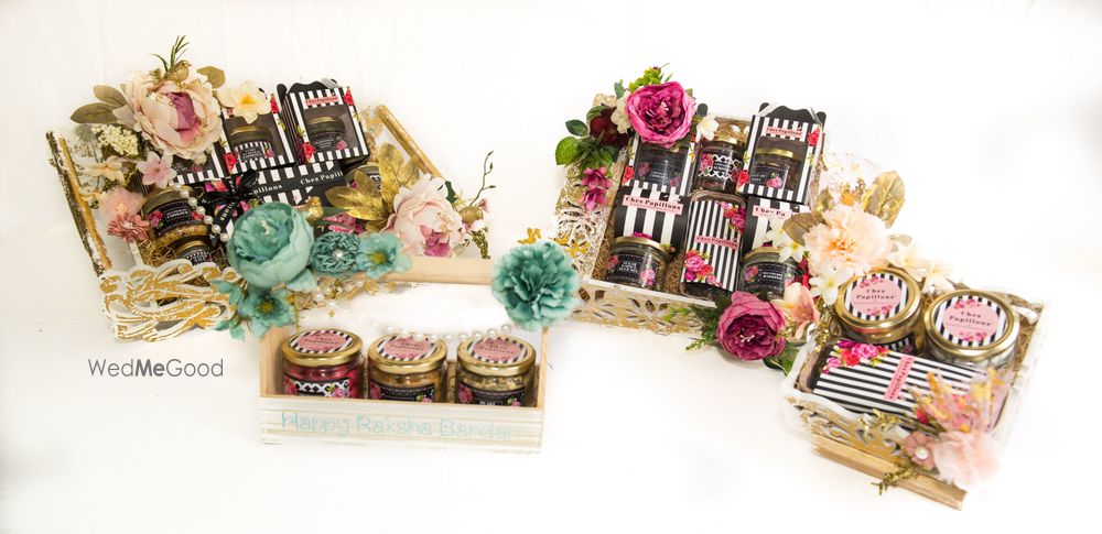 Photo From Baskets  - By Chez Papillons By Bonjour Chocolates 