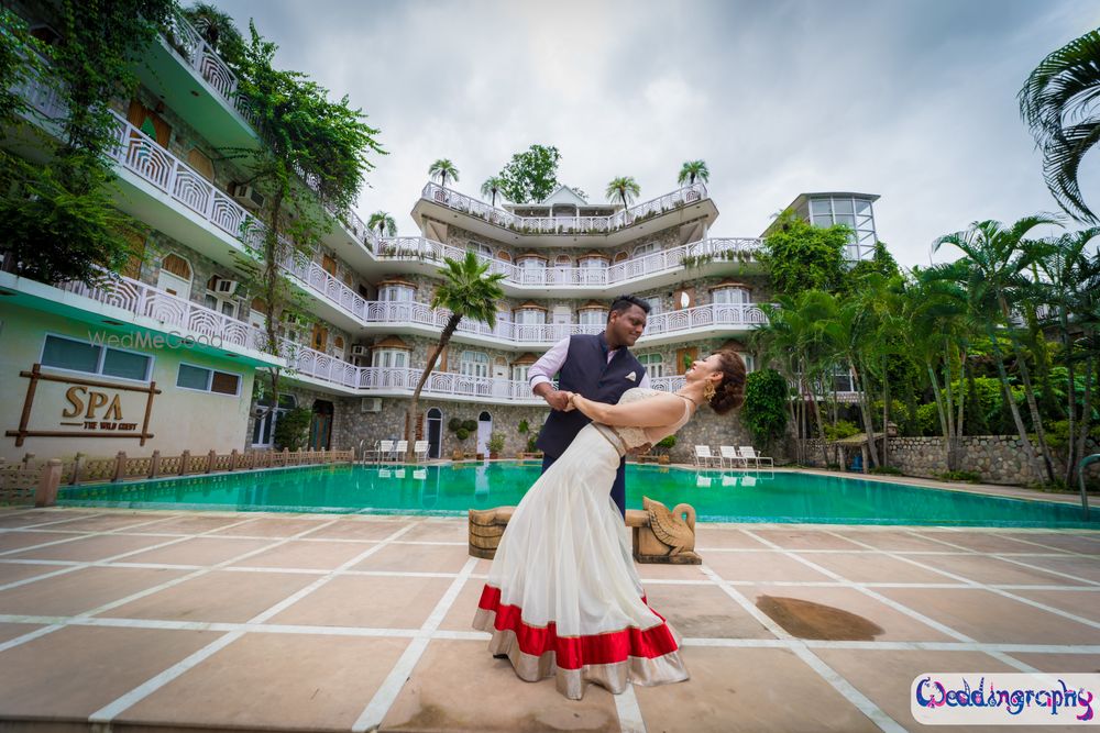 Photo From Rashmi & Pankaj Pre Wedding - By Weddingraphy by M.O.M. Productions