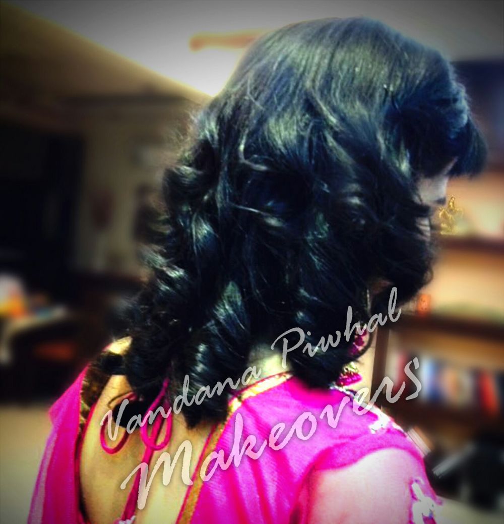 Photo From Hair Styles - By Vandana Piwhal Makeovers