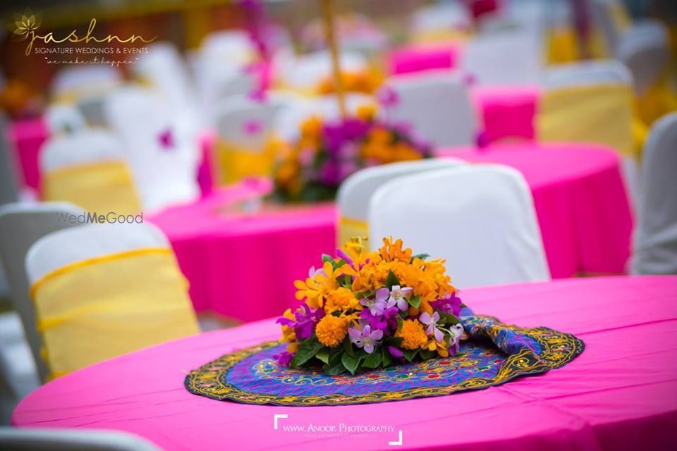 Photo From Vibrant Mehendi Decor - By Jashnn Signature Weddings & Events