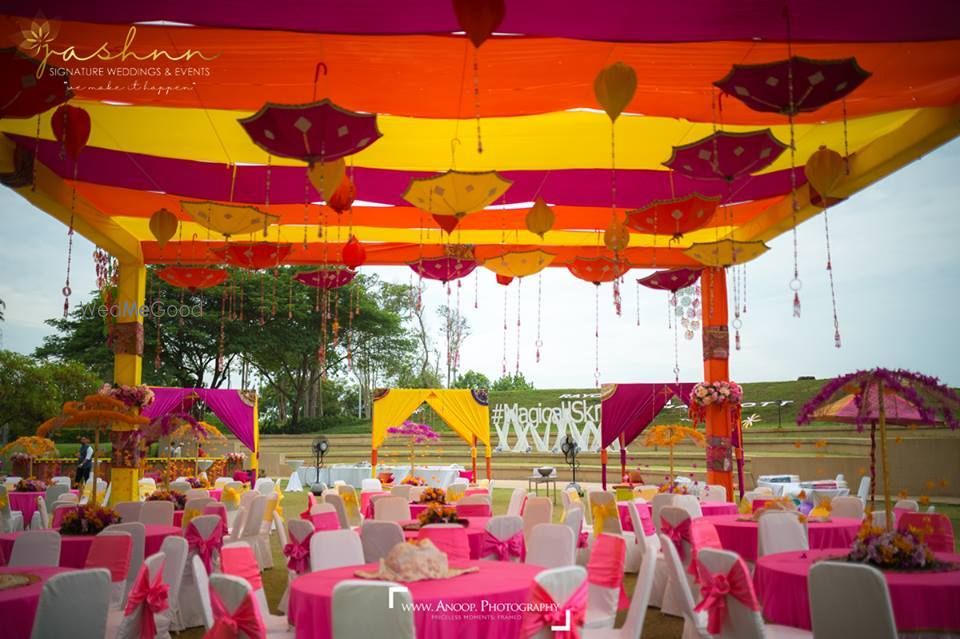 Photo From Vibrant Mehendi Decor - By Jashnn Signature Weddings & Events