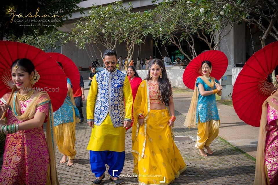 Photo From Vibrant Mehendi Decor - By Jashnn Signature Weddings & Events