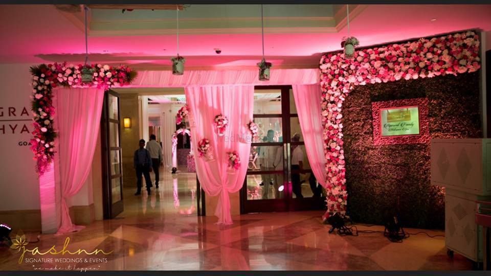 Photo From Floral Welcome Decor - By Jashnn Signature Weddings & Events