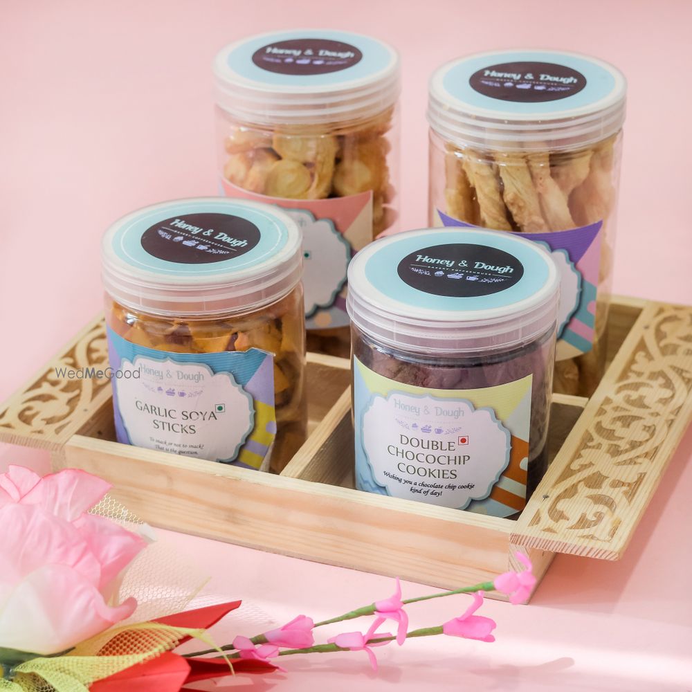 Photo From Wedding favors - By Honey & Dough