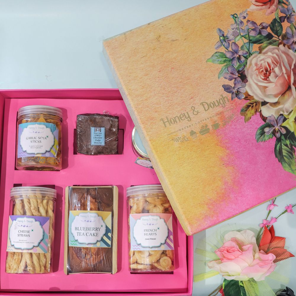 Photo From Wedding favors - By Honey & Dough