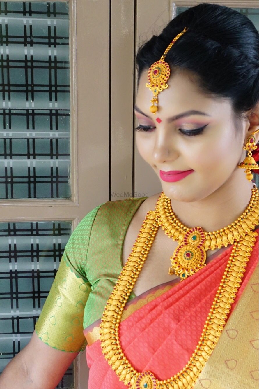 Photo From SHWETHA - By Lookalicious Makeup