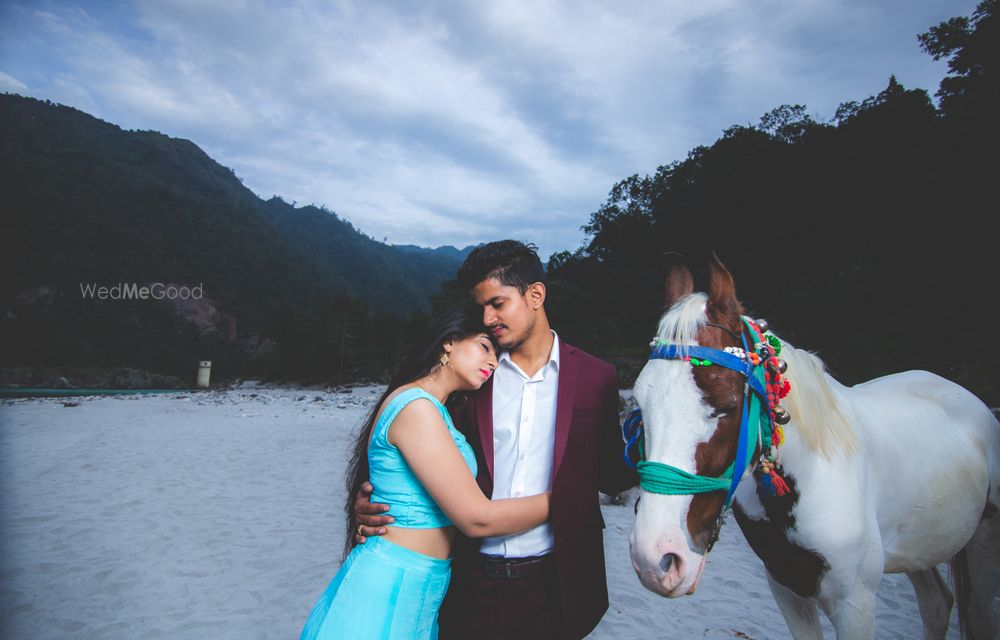 Photo From Pre-Wedding - By Picture Mantra