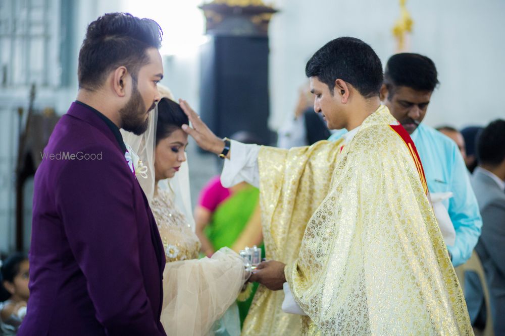 Photo From Kailash & Joanna Catholic Wedding - By Chinmay Joshi Photography 