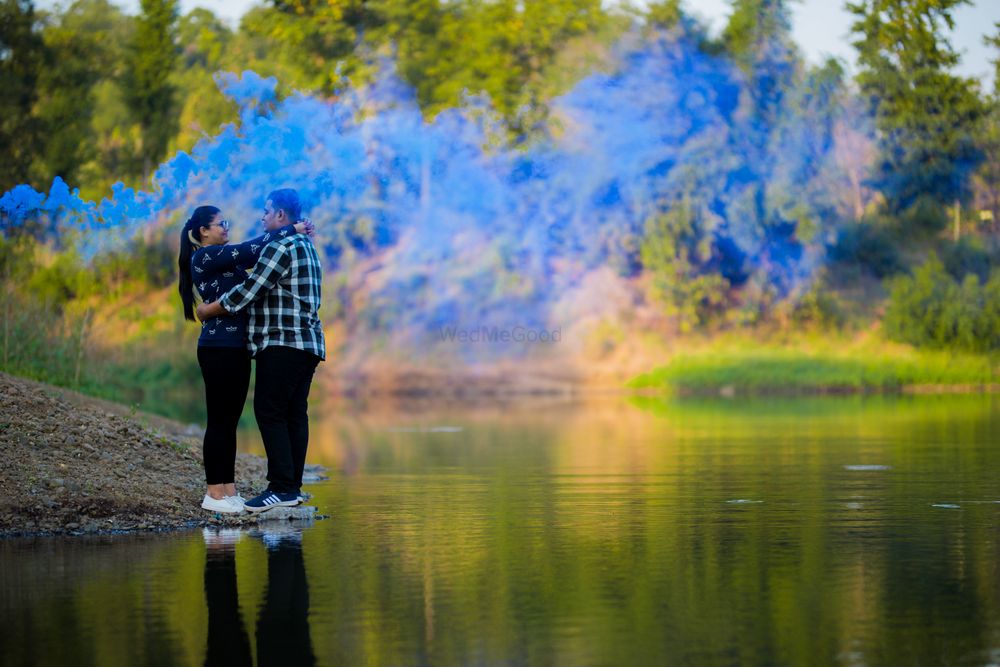 Photo From Aakash & Bhumi Pre Wedding - By Chinmay Joshi Photography 