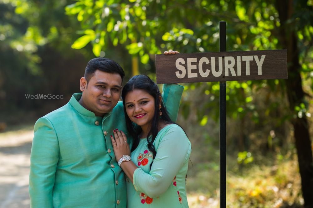 Photo From Aakash & Bhumi Pre Wedding - By Chinmay Joshi Photography 