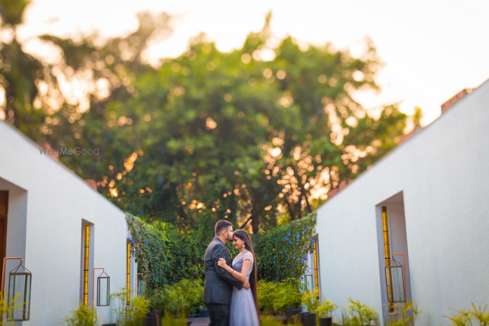 Photo From Amruta + Madhav Pre-Wedding - By Pranit Thakur Photography