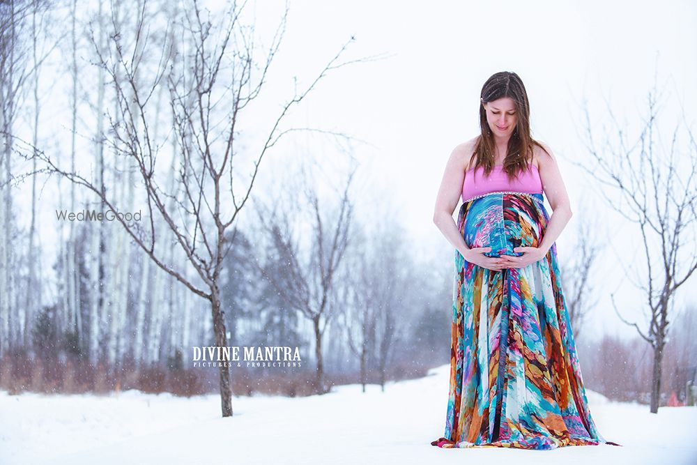 Photo From Maternity Shoot | Canada - By Divine Mantra 