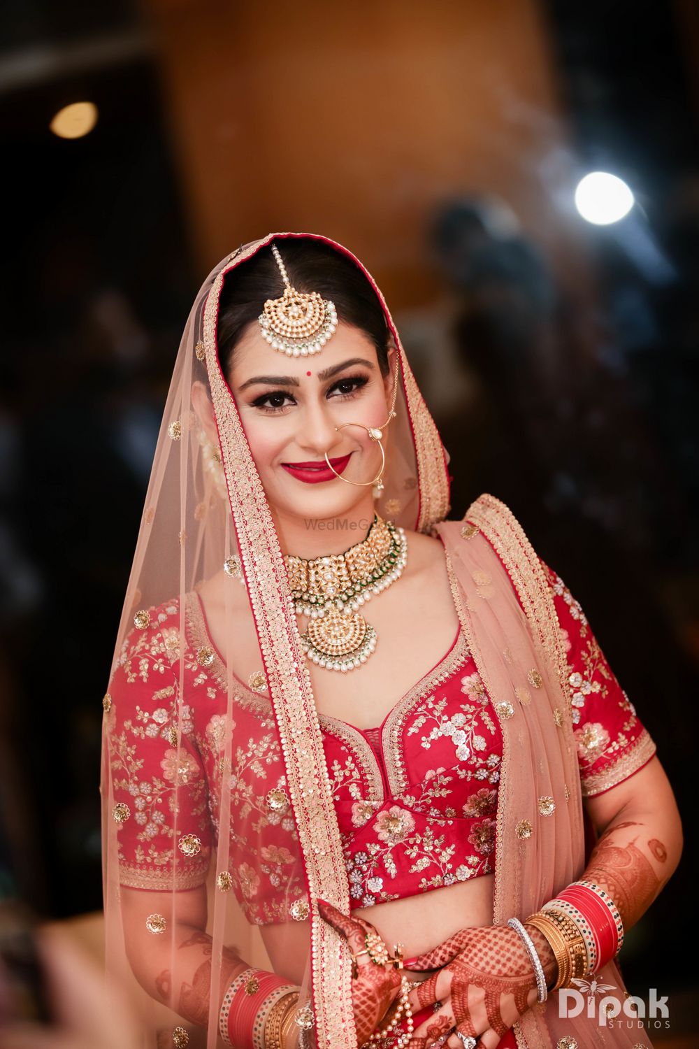 Photo of Simple bridal look with choli cut blouse