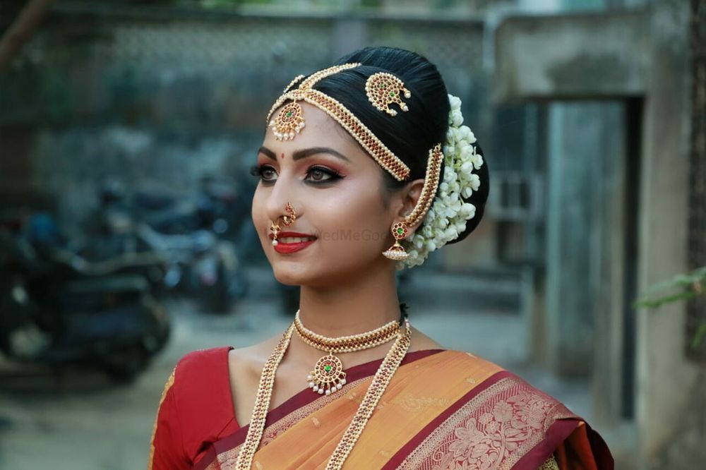 Photo From South Indian wedding  - By Hair and Makeup by Debby