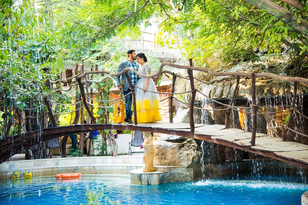 Photo From Pre Wedding: Paresh & Bhavika - By Lensomaniya Photography