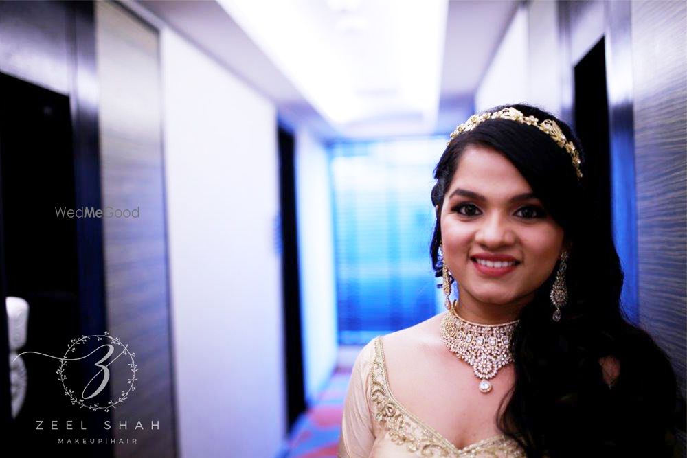 Photo From Engagement brides - By Makeovers by Zeel