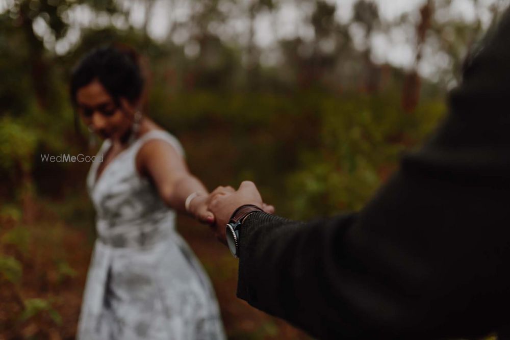 Photo From Priyanka + Kartik's Dreamy Pre Wedding Shoot - By Studio Tangerine