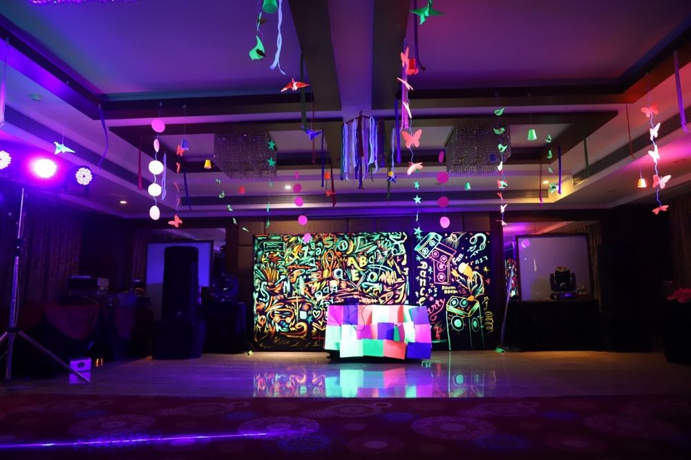 Photo From Neon Ultra Violet Theme Party - By Dj Nihar