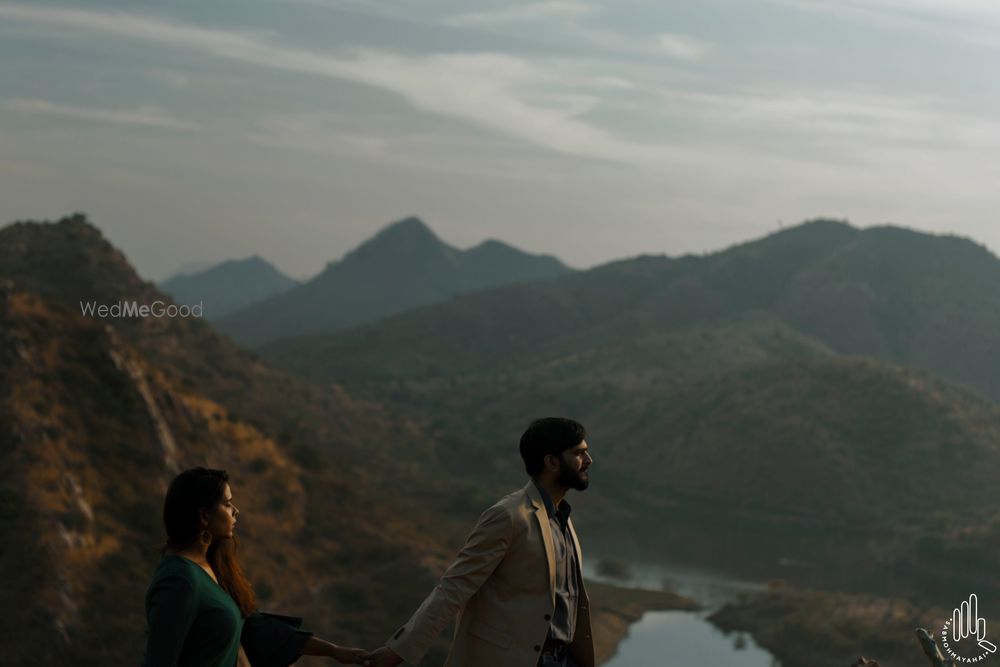 Photo From YASHIKA x VISHRUT // UDAIPUR // PHOTOSHOOT - By Sab Moh Maya Hai