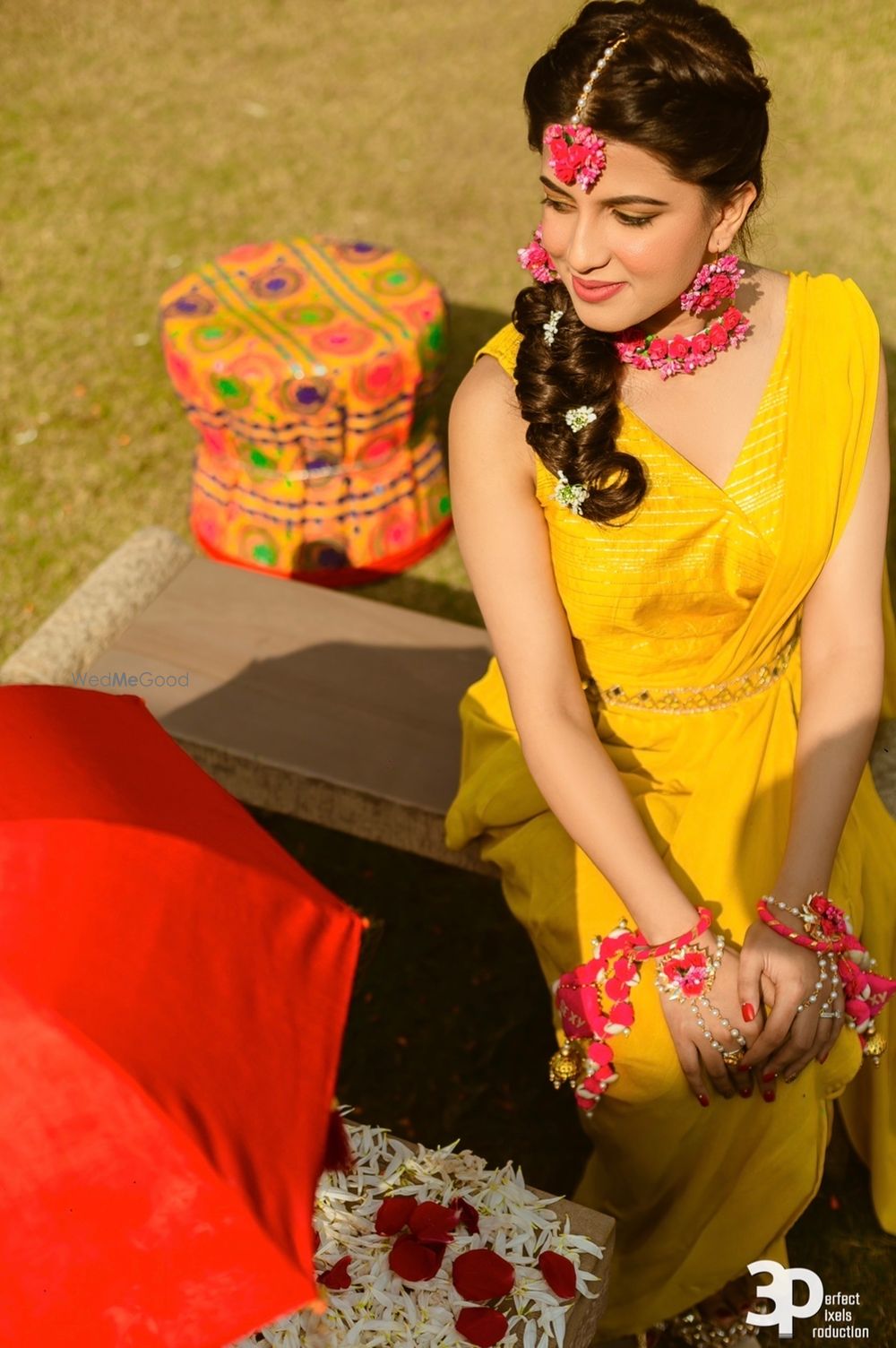 Photo From Bride’s Mehendi Looks - By Makeup by Naina Goel