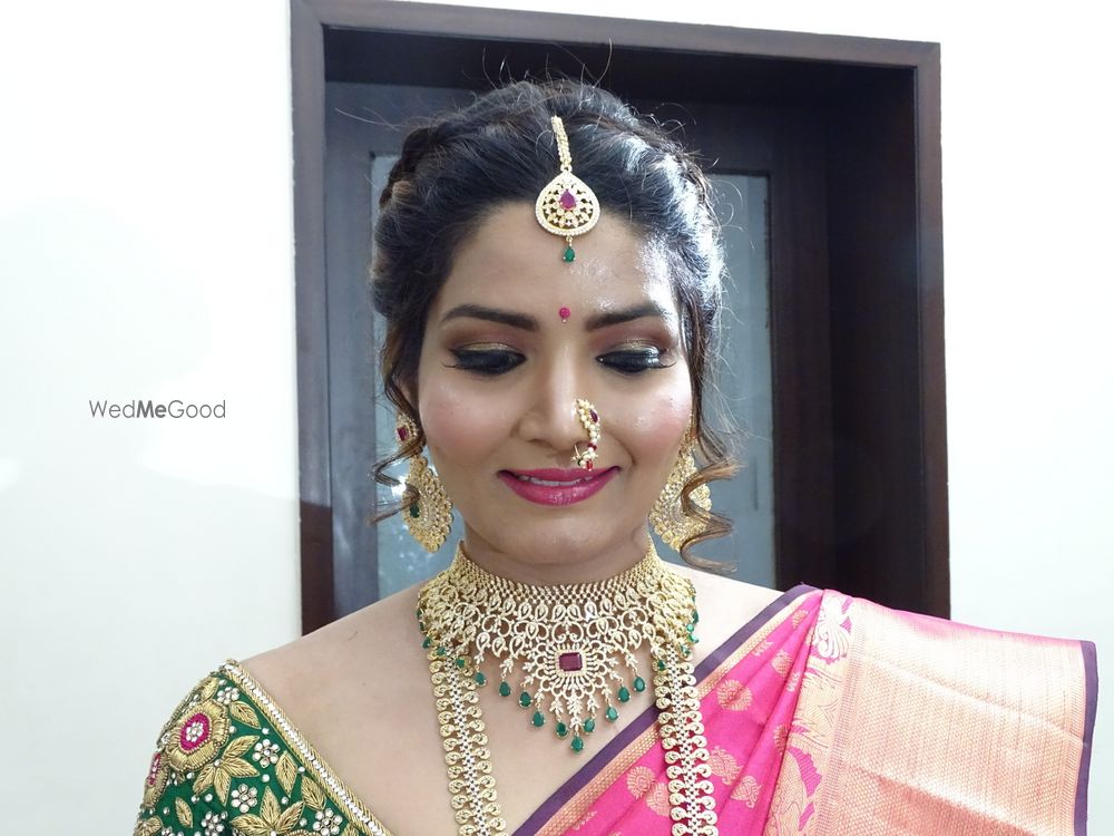 Photo From Bride Pooja - By Colours Makeup School 