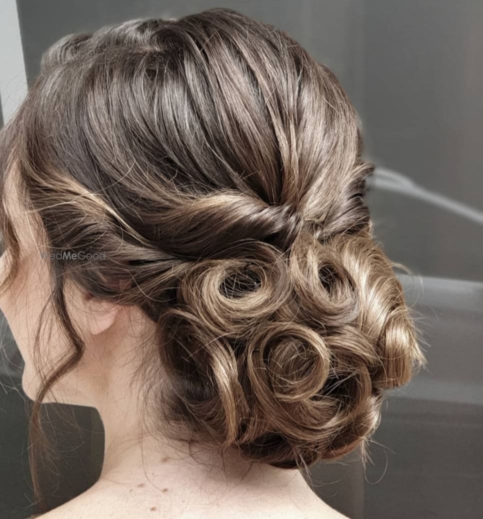 Photo From Bridal Hairdo Exemplars - By Makeup by Tanny