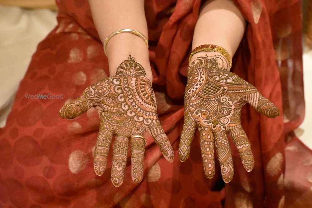 Photo From Mehndi Project for Guests in Leela Palace - By Pushpa Mehndi Arts