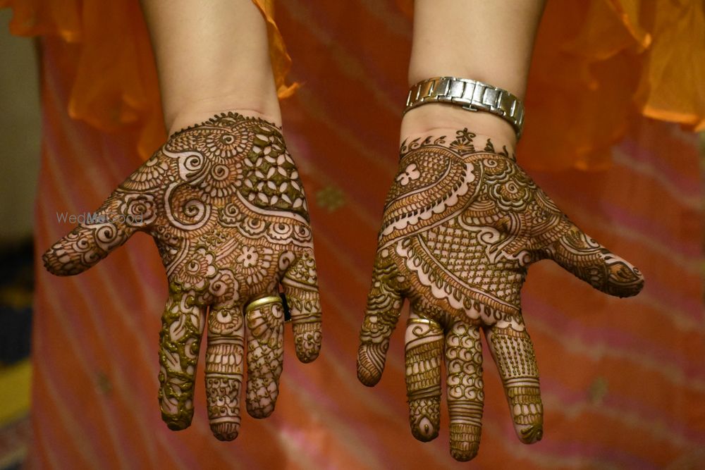 Photo From Mehndi Project for Guests in Leela Palace - By Pushpa Mehndi Arts