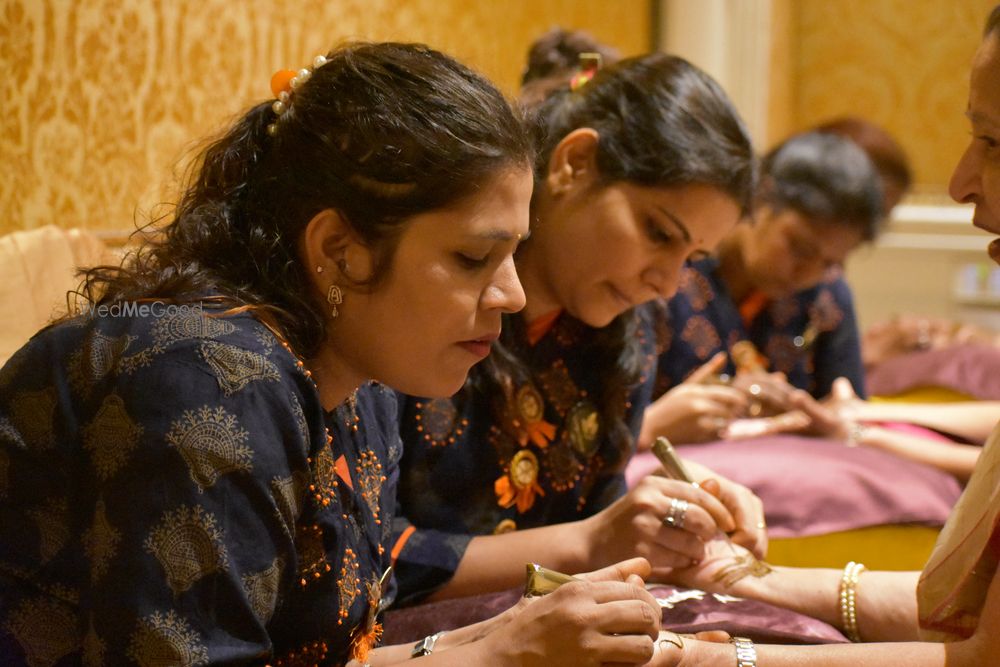 Photo From Mehndi Project for Guests in Leela Palace - By Pushpa Mehndi Arts