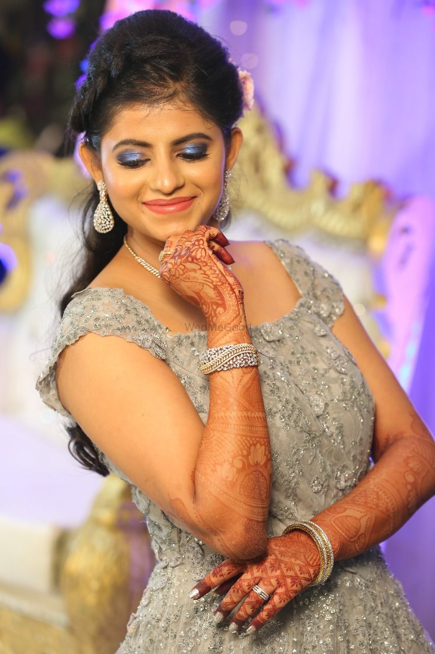 Photo From JUHI RECEPTION - By Brushes N Blends