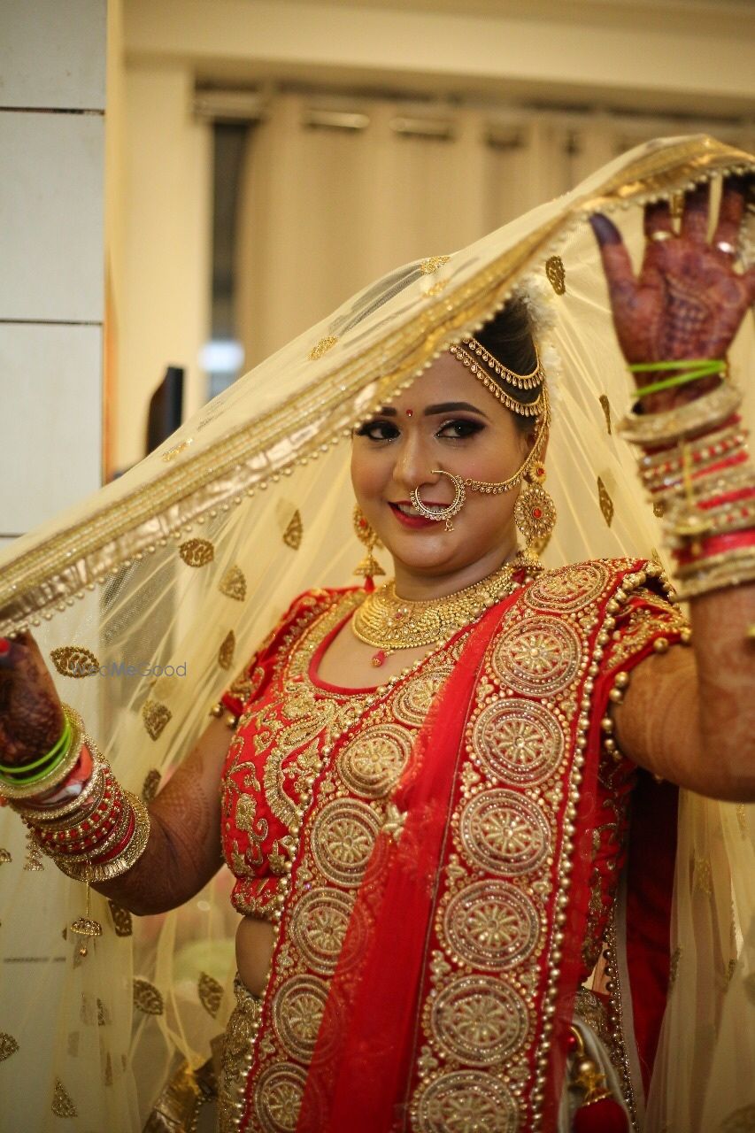 Photo From Bride Himani - By Velvettbrush Makeovers