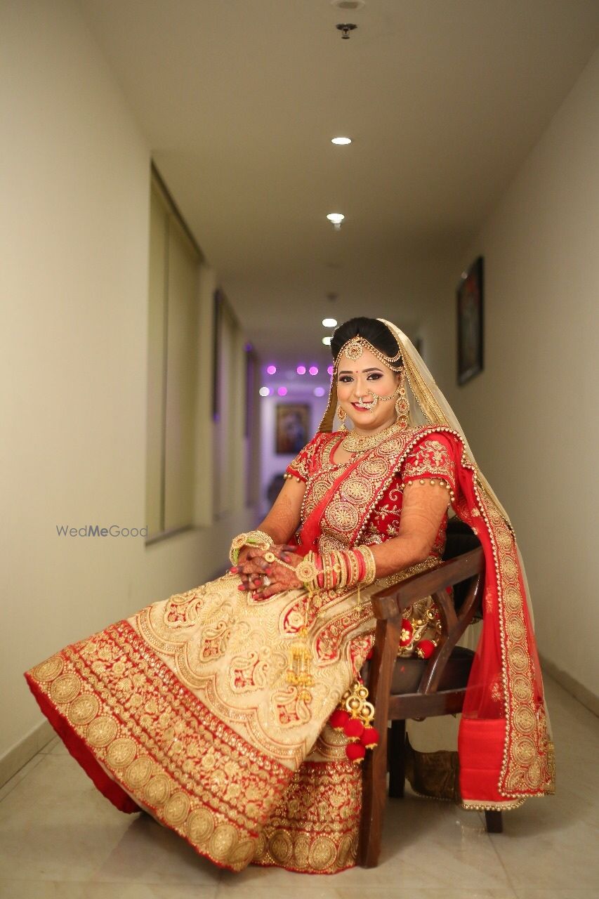 Photo From Bride Himani - By Velvettbrush Makeovers