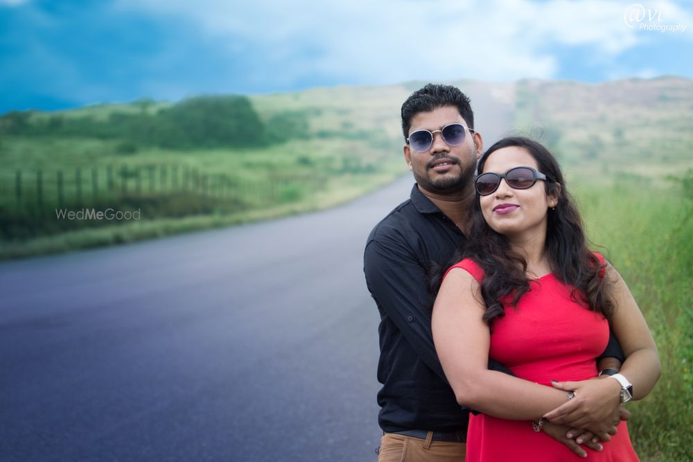 Photo From pre wedding shoot sameer & pallavi - By Creative World Creations 