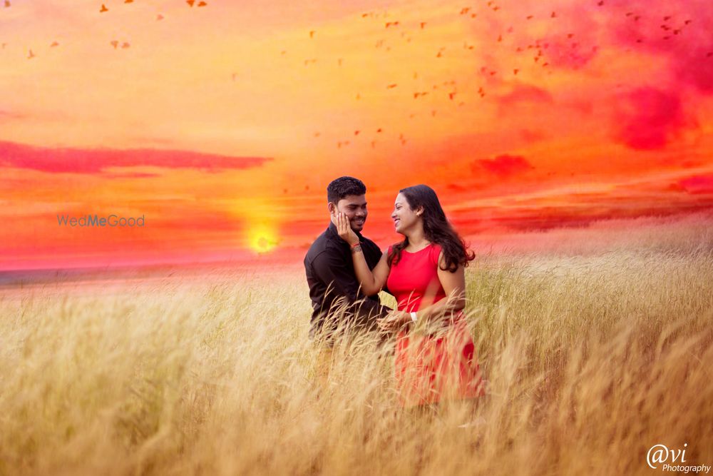 Photo From pre wedding shoot sameer & pallavi - By Creative World Creations 