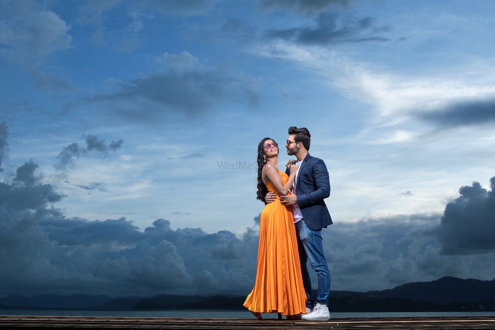 Photo From PRE WEDDING - By Priyam Parikh Pictures