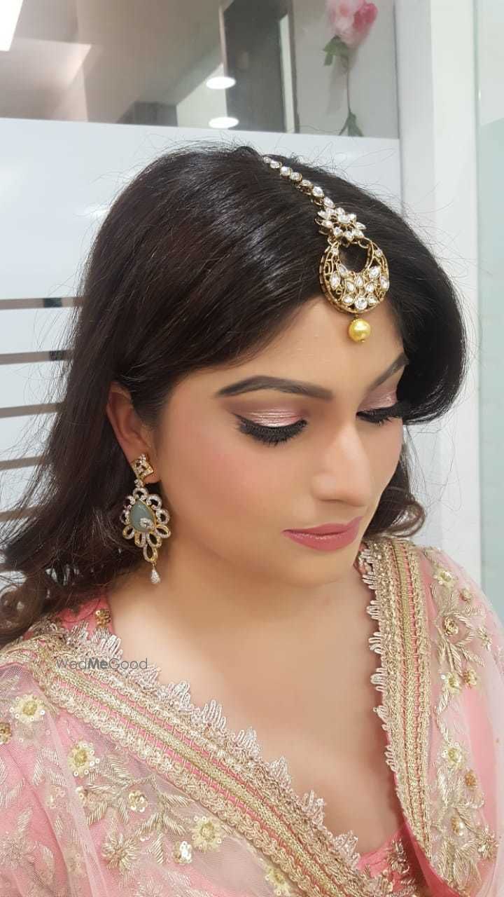 Photo From Engagement makeup (HUDA BEAUTY) - By Tanya's L'Oreal Salon