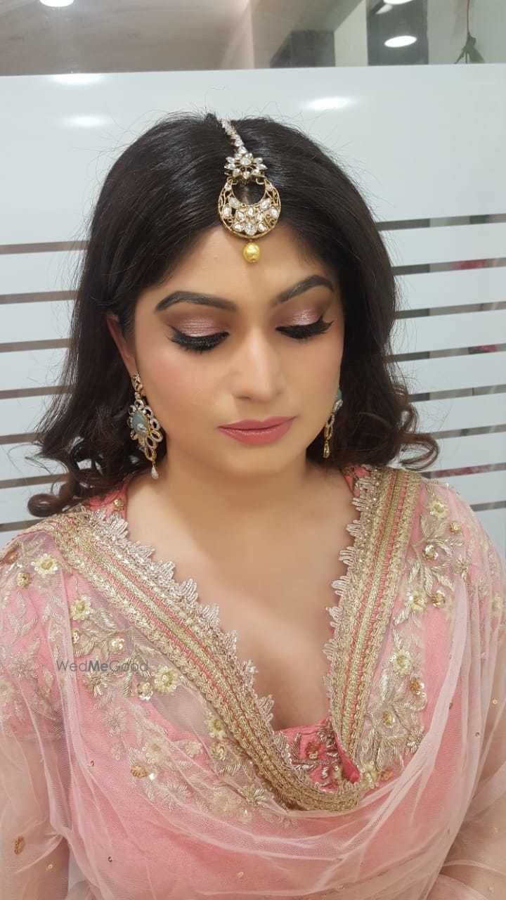 Photo From Engagement makeup (HUDA BEAUTY) - By Tanya's L'Oreal Salon