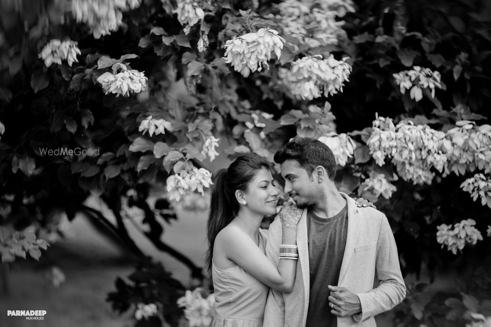 Photo From Abhishek x Arushi (Couple Photoshoot) - By Parnadeep Mukherjee Photography