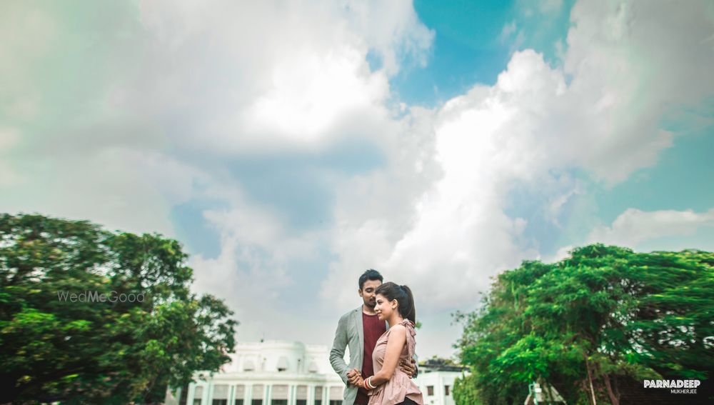 Photo From Abhishek x Arushi (Couple Photoshoot) - By Parnadeep Mukherjee Photography