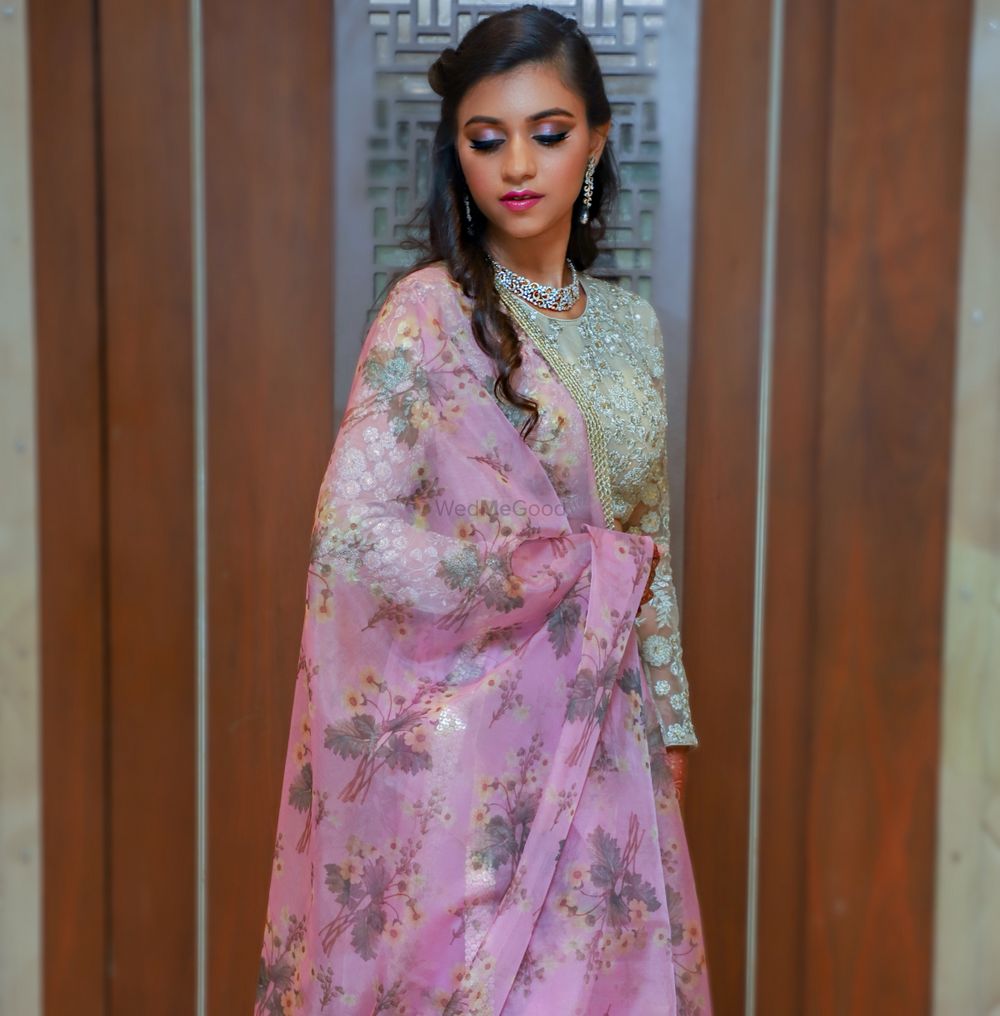 Photo From Tanya Bride Engagement  - By Mansi Mehta Makeup