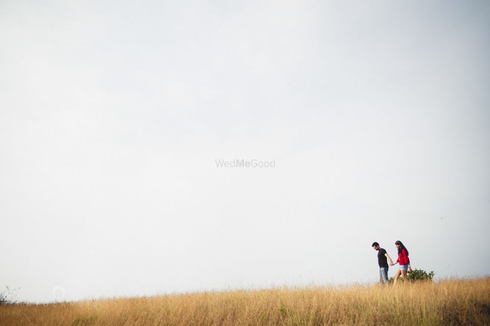 Photo From Amruta & Ganesh Pre-Wedding Shoot - By Into Candid Photography