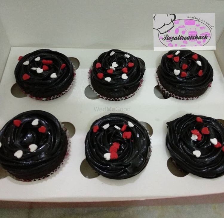 Photo From cup cakes , cake pops , muffins  - By Royal Treat Shack