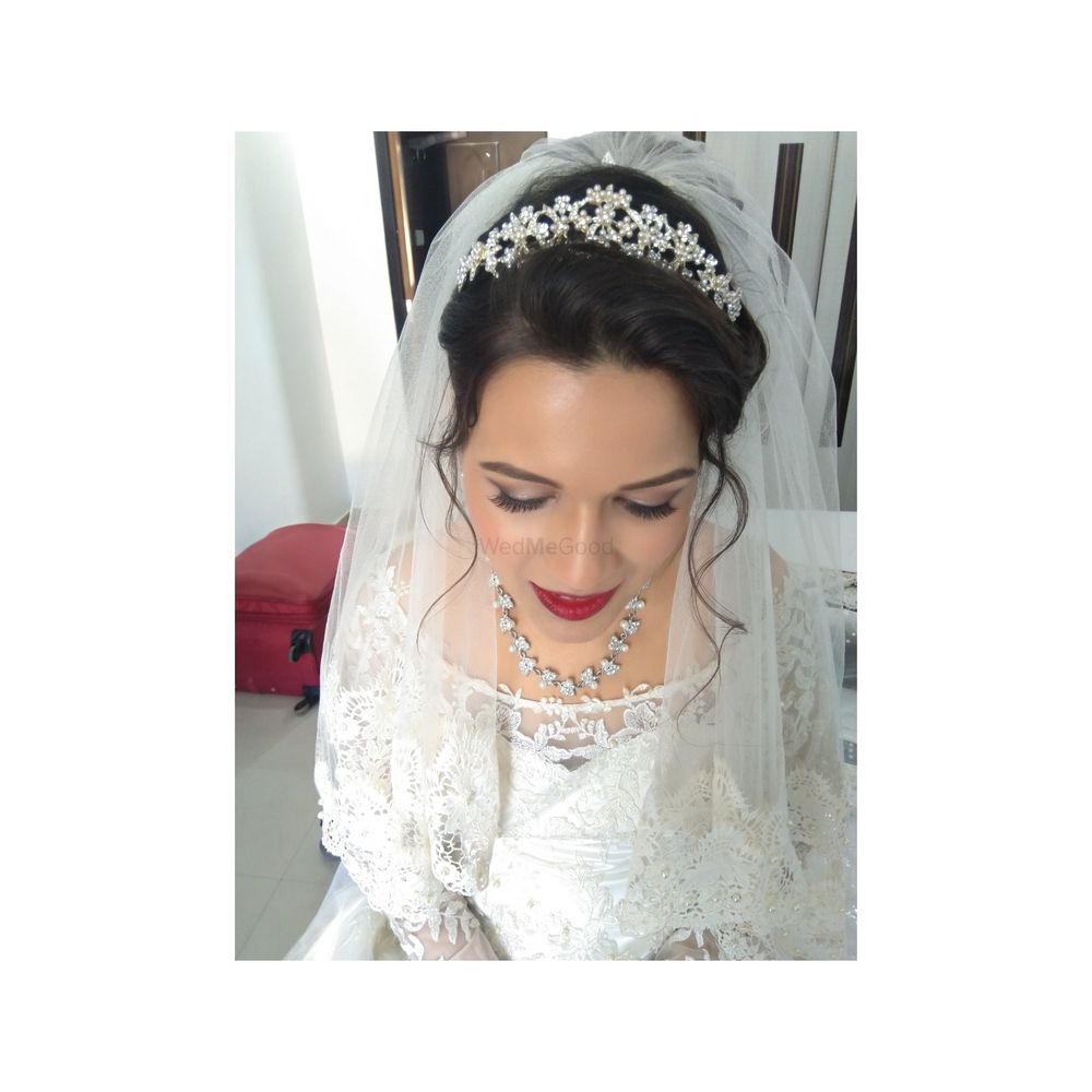 Photo From bride - By Versatile Makeovers Artist