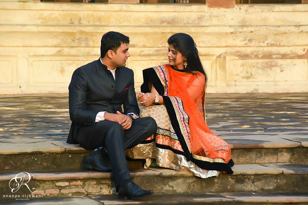 Photo From Couple shoots - By Weddings by Ananya Rijhwani